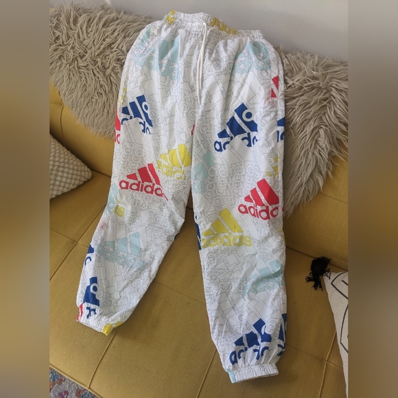 Adidas Windpants - Picture 3 of 4